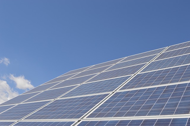 Monitoring zużycia energii – montaż instalacji pv: kolektory słoneczne w Rzeszowie